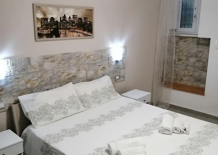 Konukevi Casa Al Massimo 3*